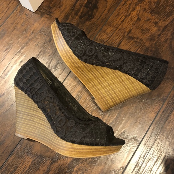 American Eagle Payless Wedges - Picture 4 of 8
